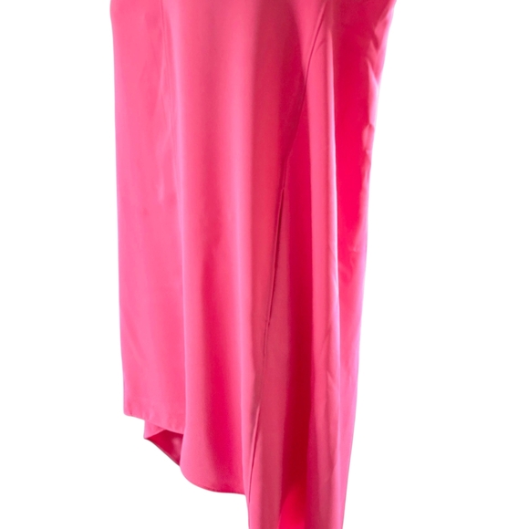 RACHEL Rachel Roy Sleeveless V-Neck Tunic in Bright Pink - Picture 6 of 9